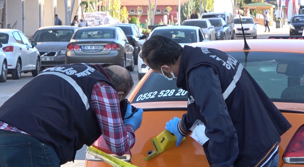 Kız meselesi silahlı kavgaya dönüştü! 1 kişi yaralandı